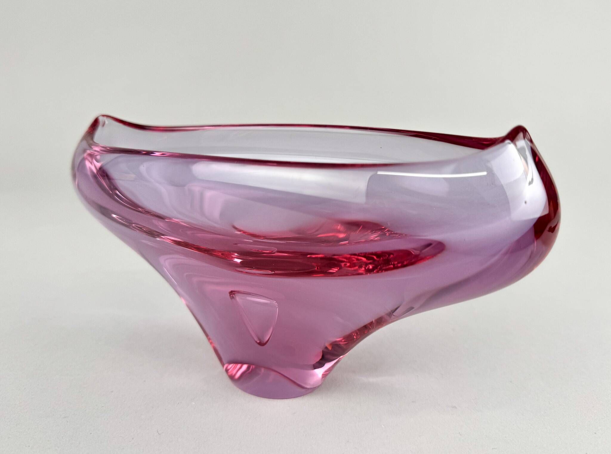 1960s Art Glass Bowl by Glass Designer Miloslav Klinger, Czechoslovakia