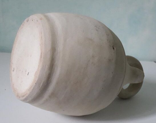 Old gargoulette white terracotta