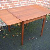 Hundevad chicken table