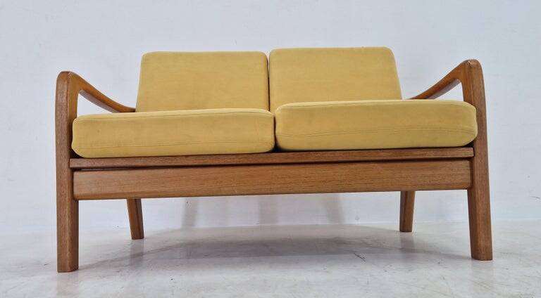 Midcentury 2 seater Teak Sofa by Juul Kristensen, Denmark, 1970s