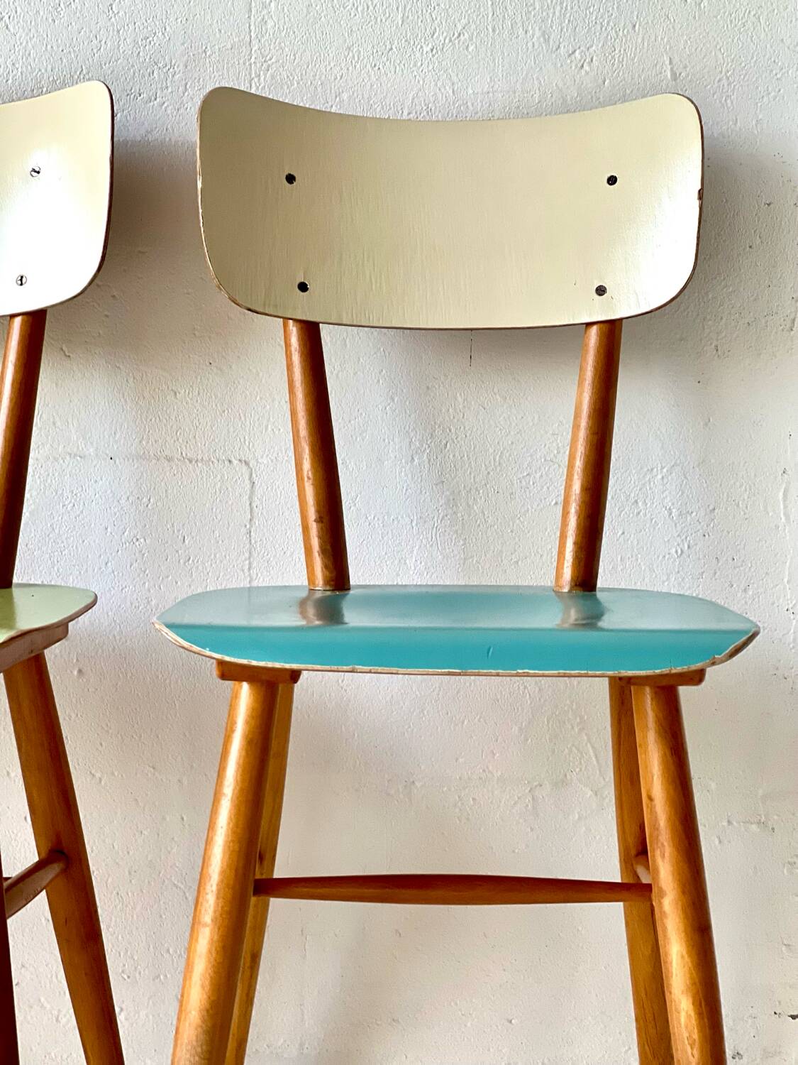 Chaises de salle à manger de Ton, années 1950.