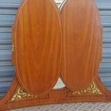 Old kidney dressing table