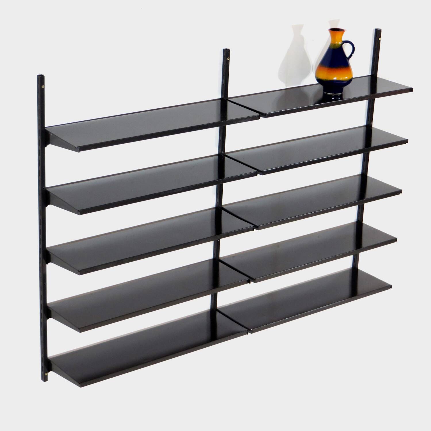 Système d'éléments muraux vintage en métal anthracite du milieu du siècle, années 1960