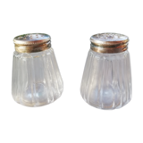 Salt and pepper shaker