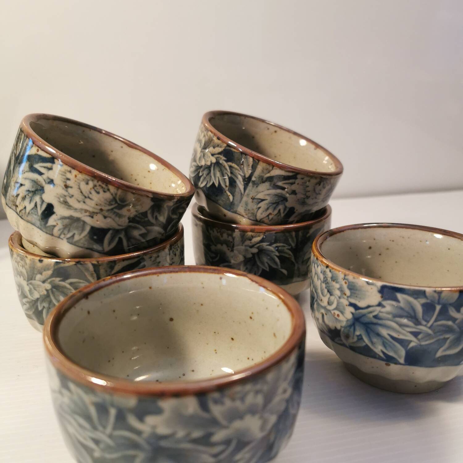 Korean Stoneware Tea Service. 6 Cups and 1 Teapot. Blue Decor