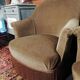 Paire de fauteuil Crapaud en velours
