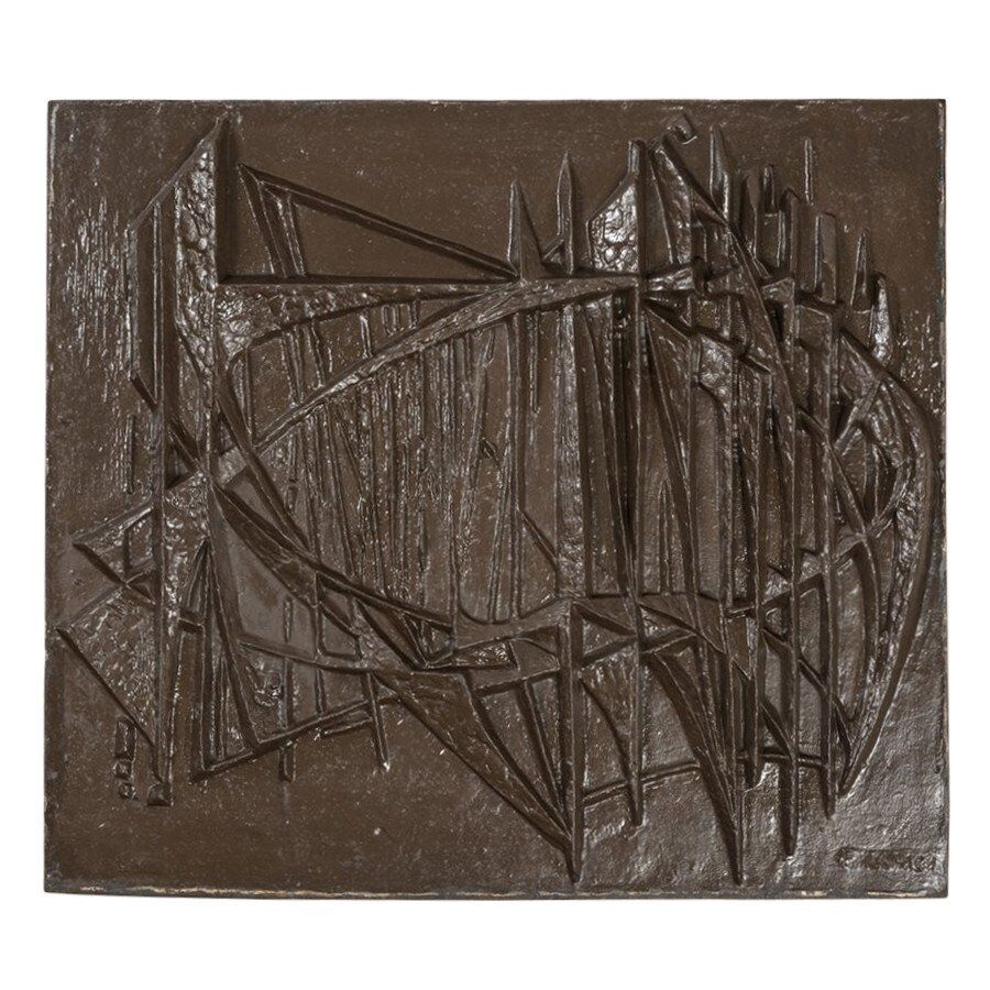 Sculpture Murale en Fonte par F. Loriot pour Stern