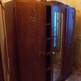Armoire en bois massif style fleurs années 1950