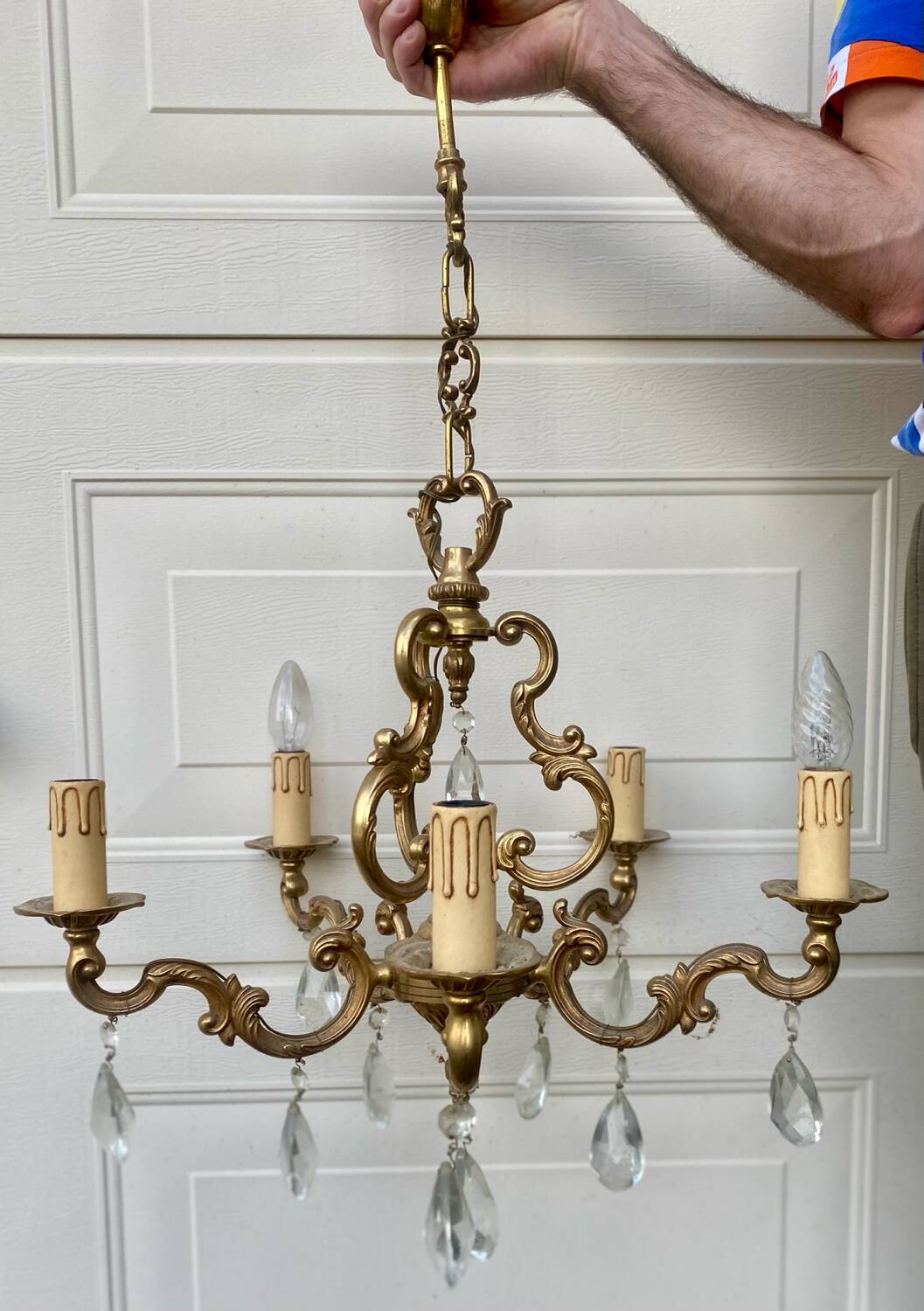 Louis XV style 5-branch brass and tassel chandelier