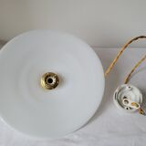 White opaline suspension