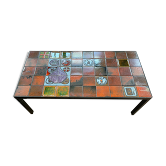 Table basse carreaux de ceramique vintage et metal laqué noir