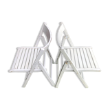 Paire de chaise pliante en bois blanc vintage