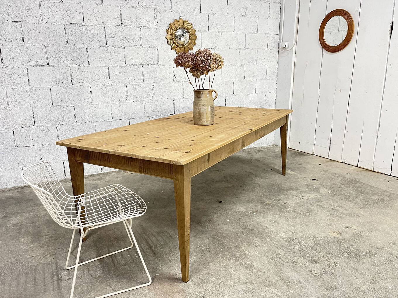 Old farm table from the 1940s "Chamonix"