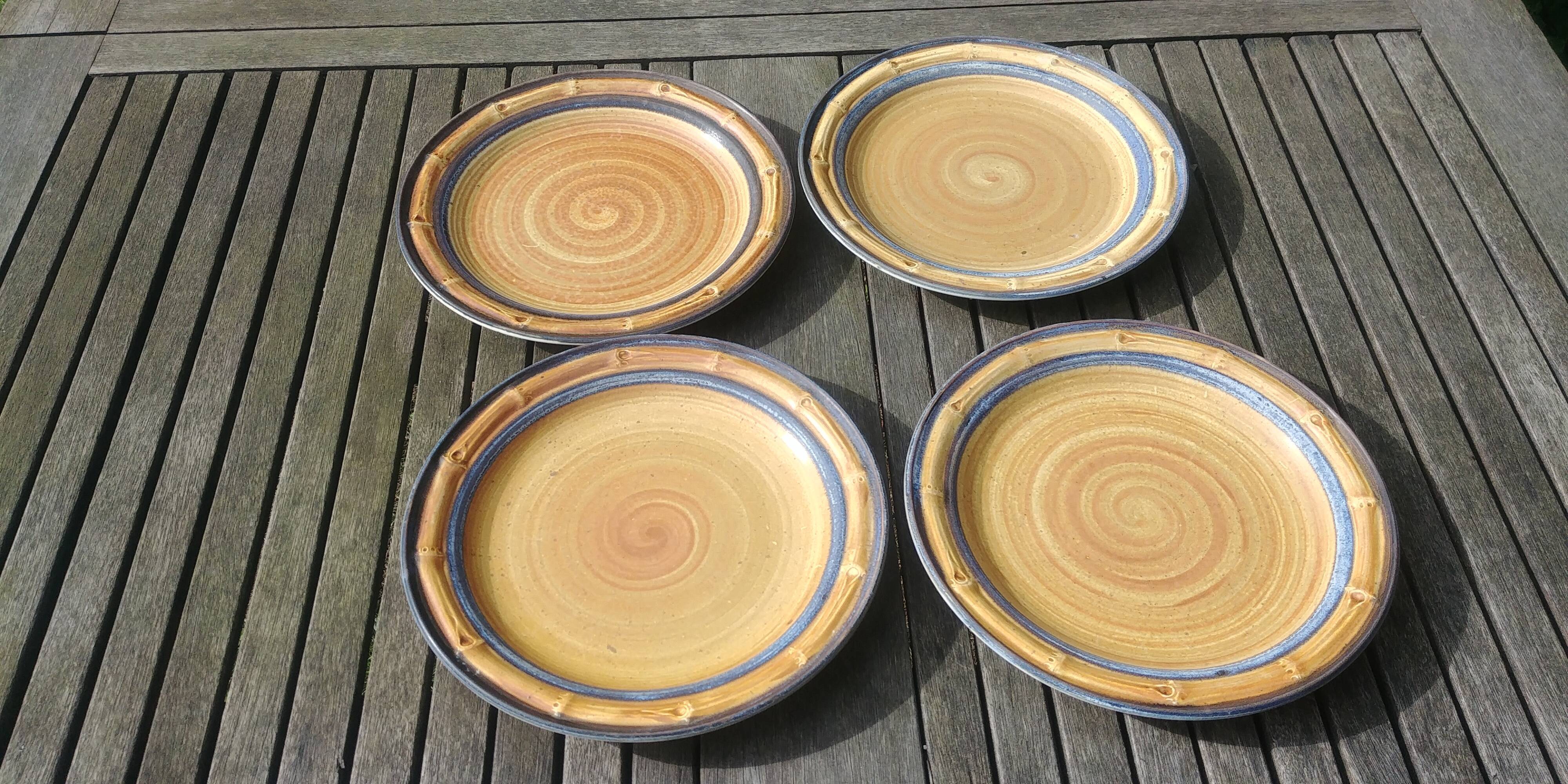 Set of 4 flat plates of the earthenware factory of Gien bamboo decoration - Vintage