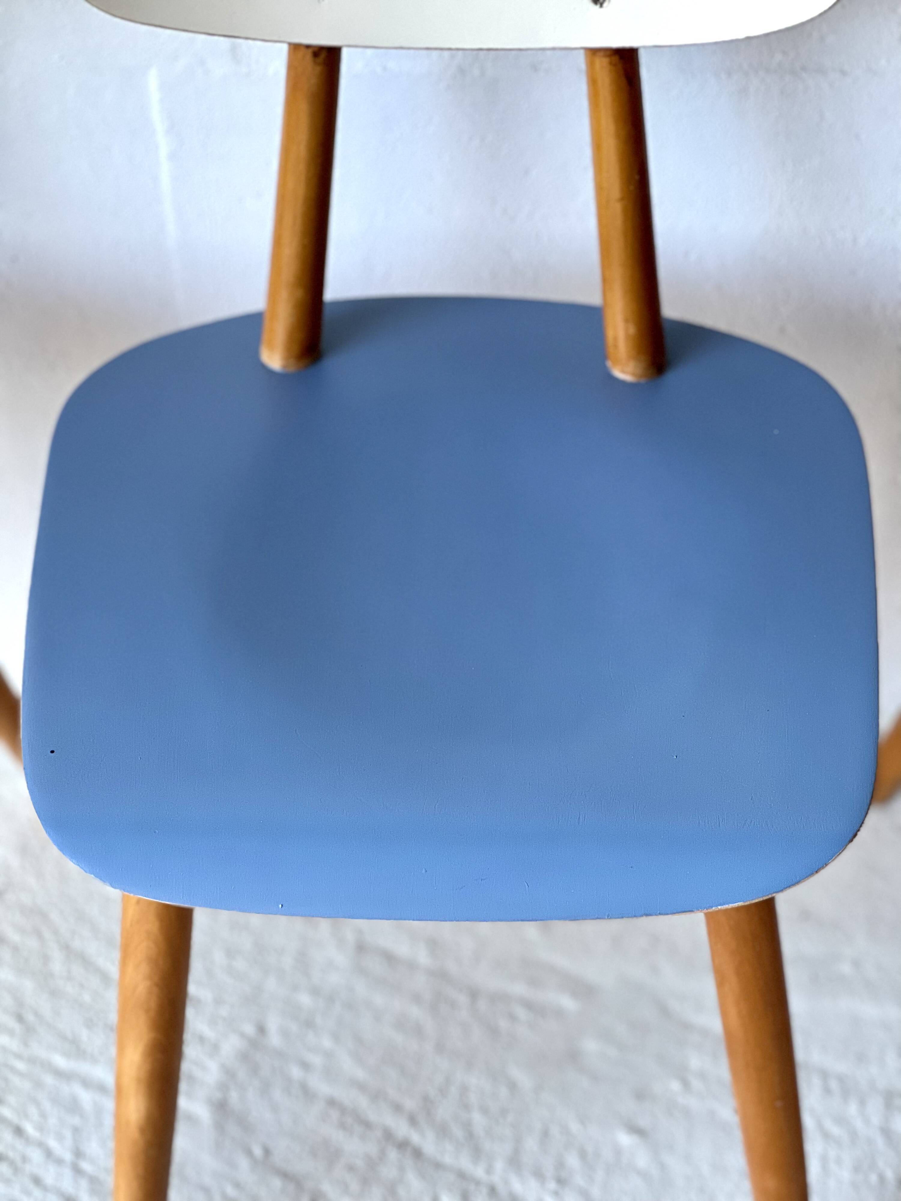 Dining chairs by ton, 1960’