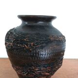 Black varnished terracotta pot