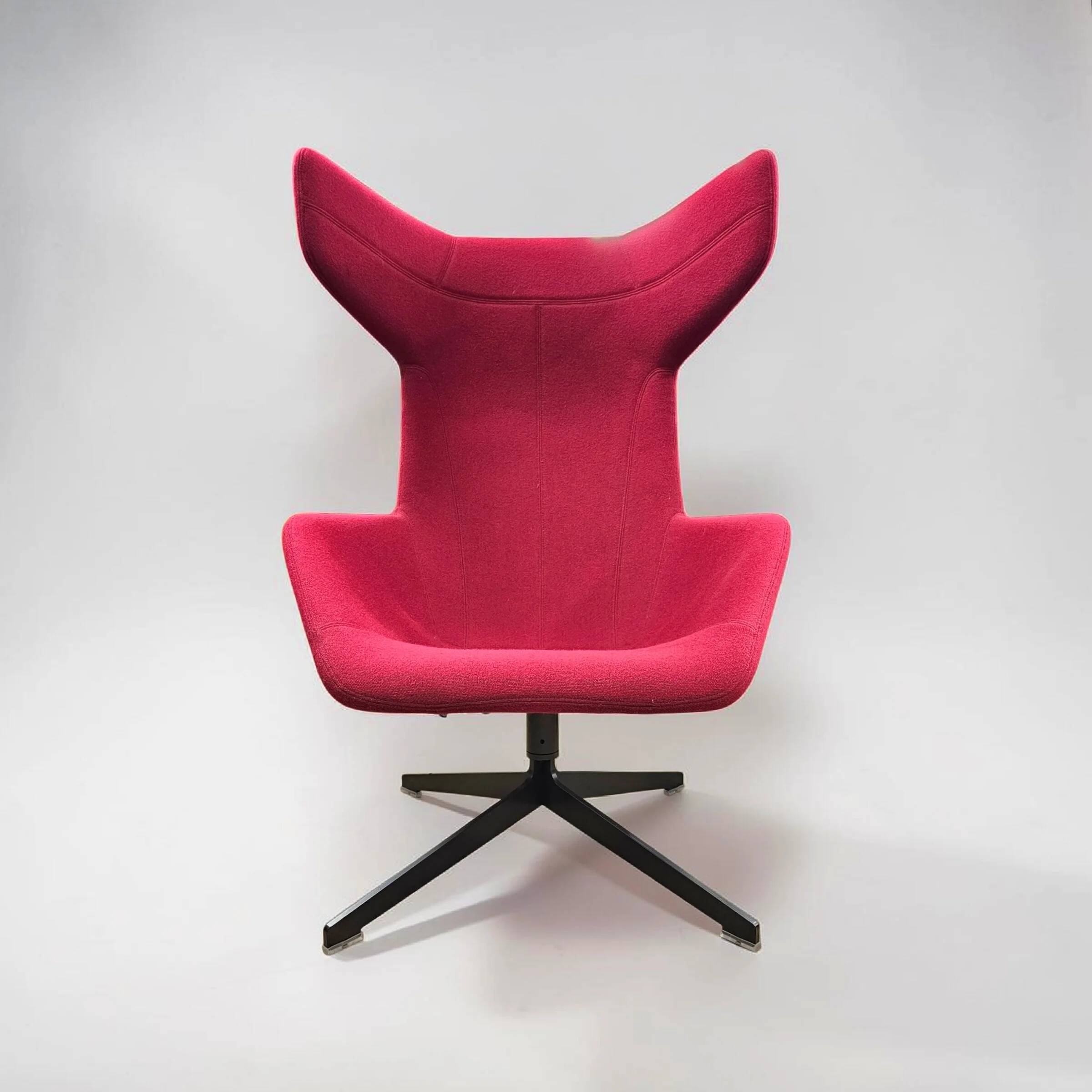 Alfredo Häberli / armchair “Take a line for a walk” / Moroso / Italy / design 2003 / red wool