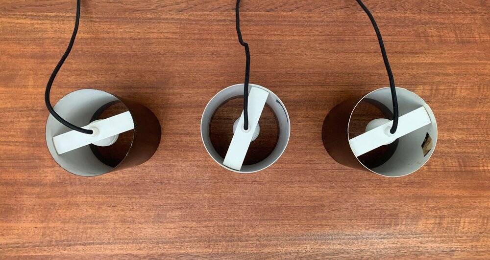 Minimalist cylindrical pendant light from the mid-century in metal by Eila & John Meiling for Louis Poulsen, set of 3.
