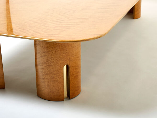 Table basse érable laiton Giovanni Offredi Saporiti 1980