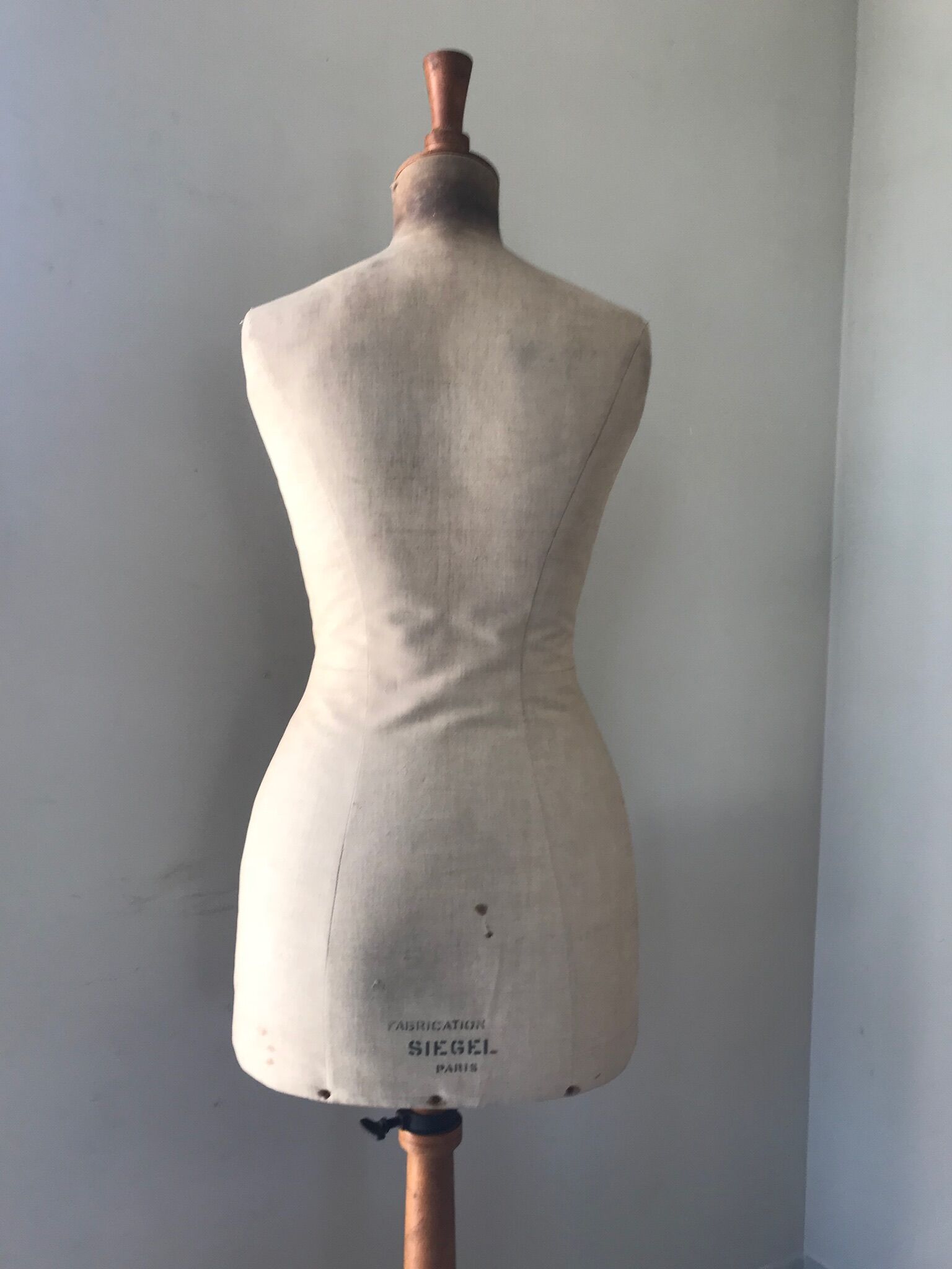 Siegel paris stockman mannequin