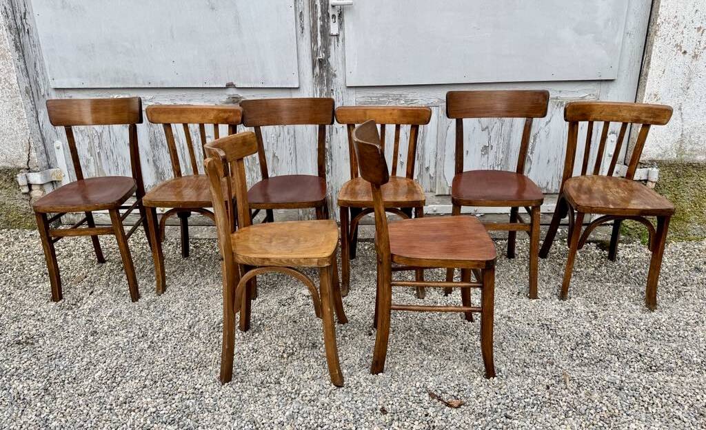 Series Lot of 8 old vintage bistro chairs