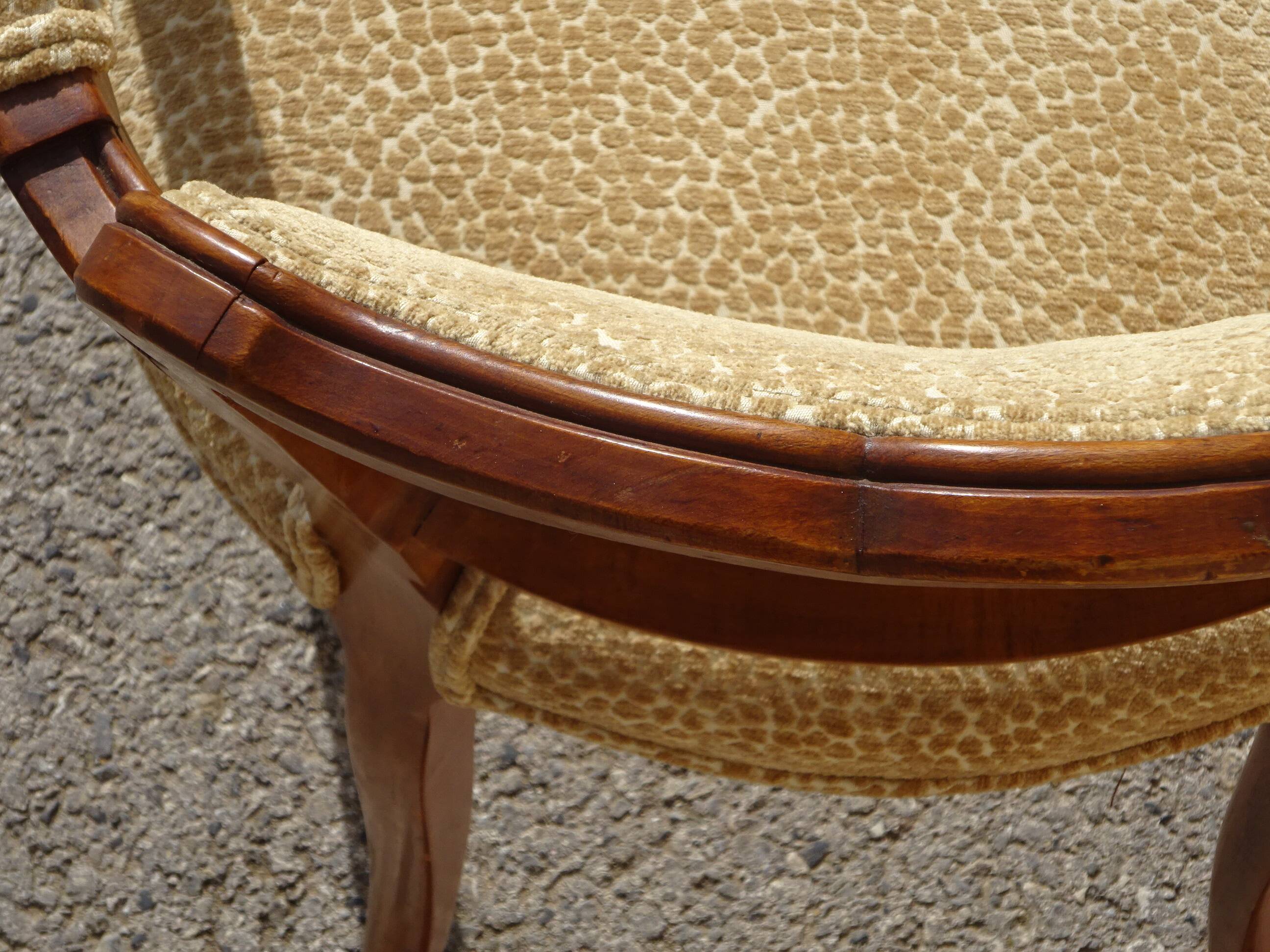 Pair of Louis XVI armchairs, upholstered in giraffe-pattern velvet