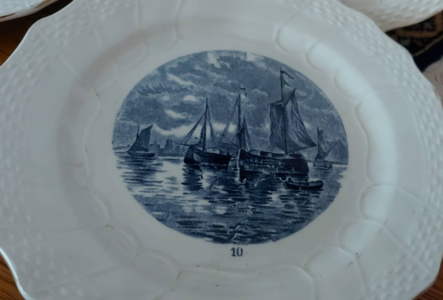 3 delft collection plates, serie hallage, moulin des loups