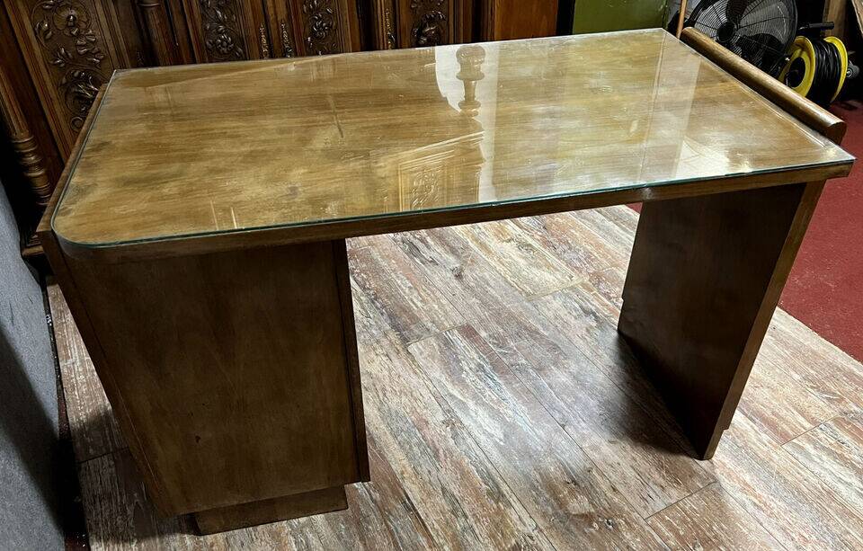Bureau de centre époque Art Déco en acajou vers 1930