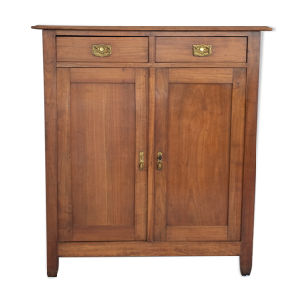 Old buffet
