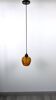 Suspension vintage en verre ciselé ocre