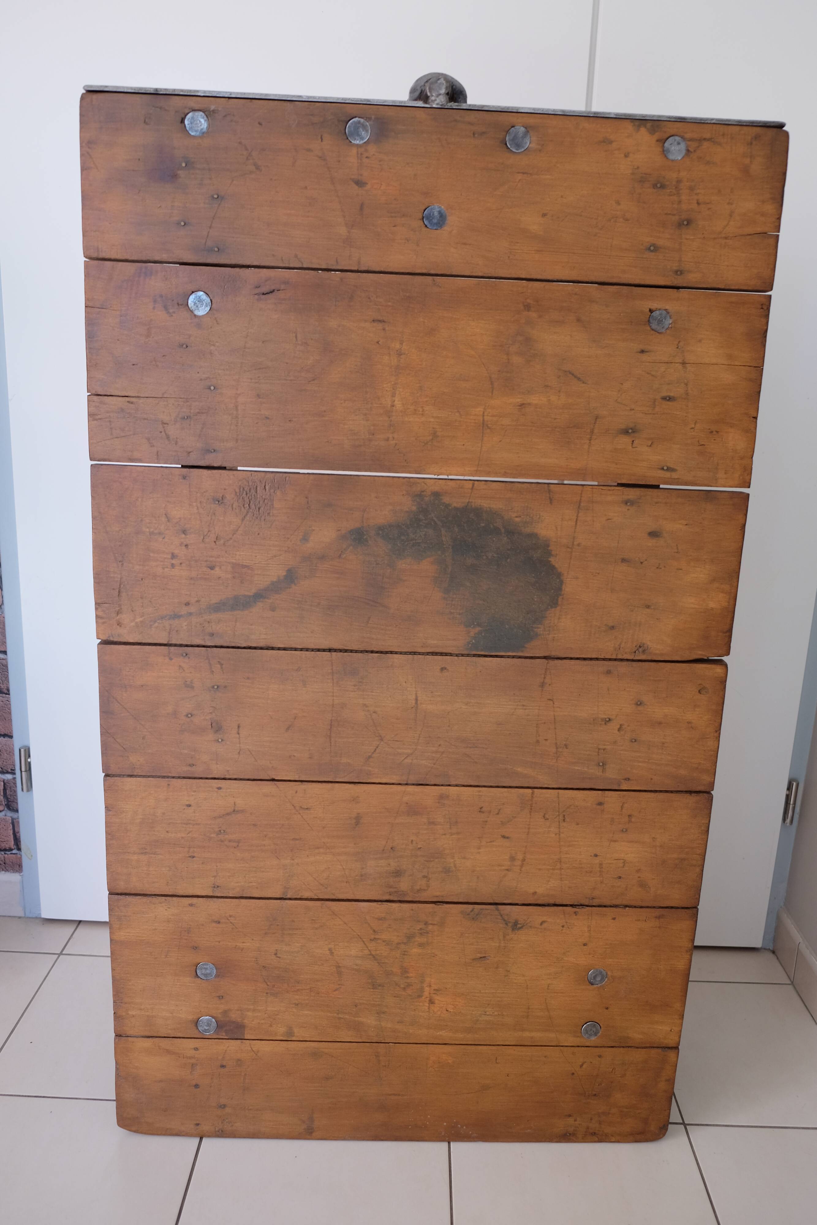 Industrial coffee table pallet on wheels