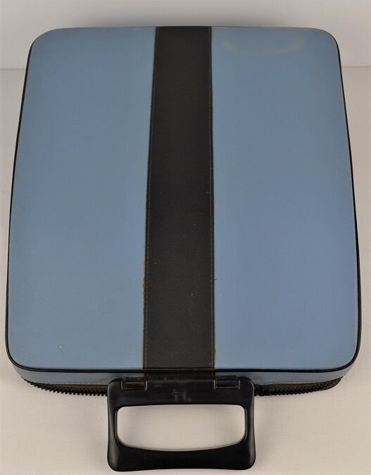 Machine à écrire Olivetti Lettera 22 - vintage 1950