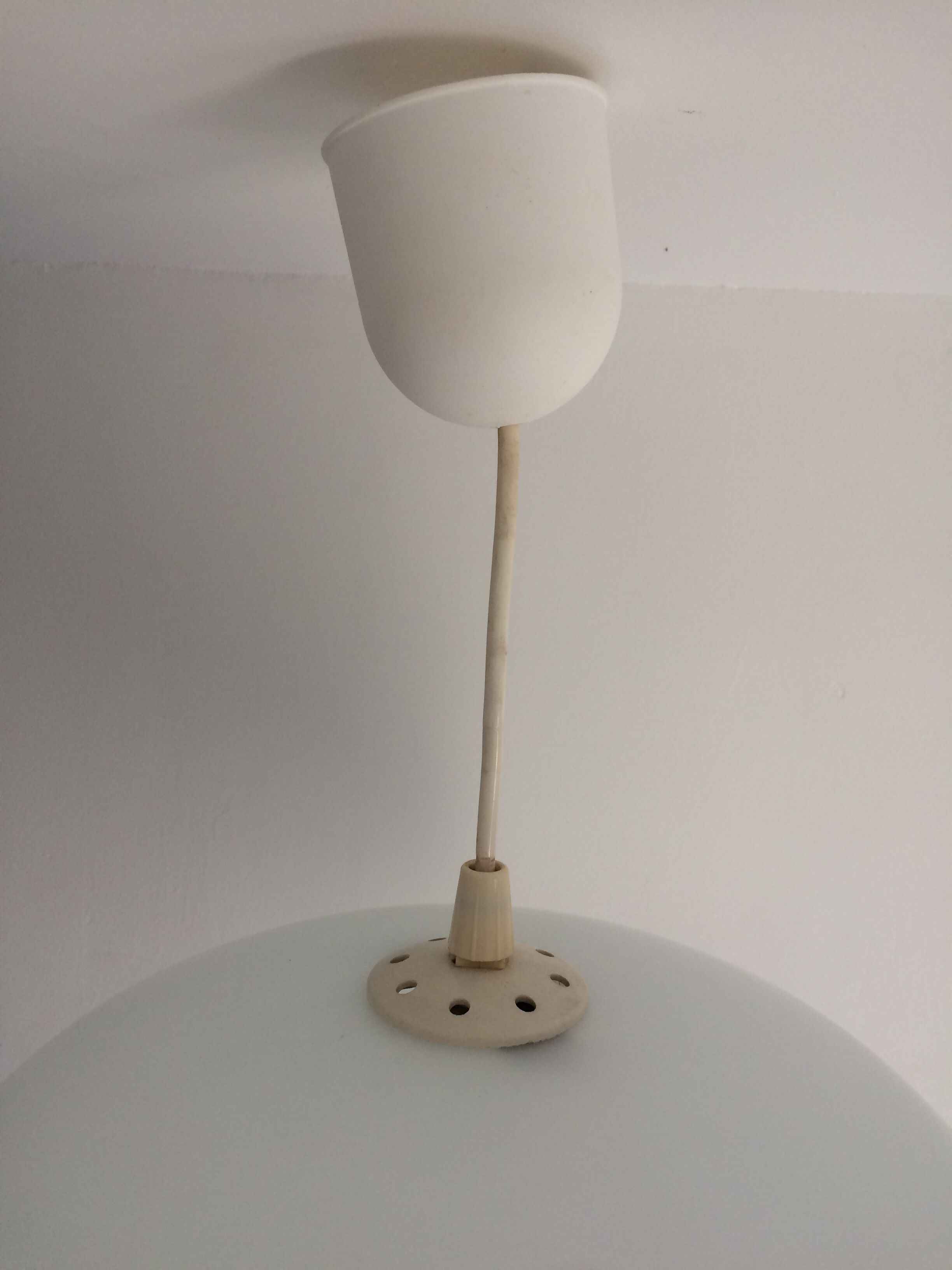 Opaline suspension