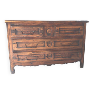 Solid chain chest of drawers