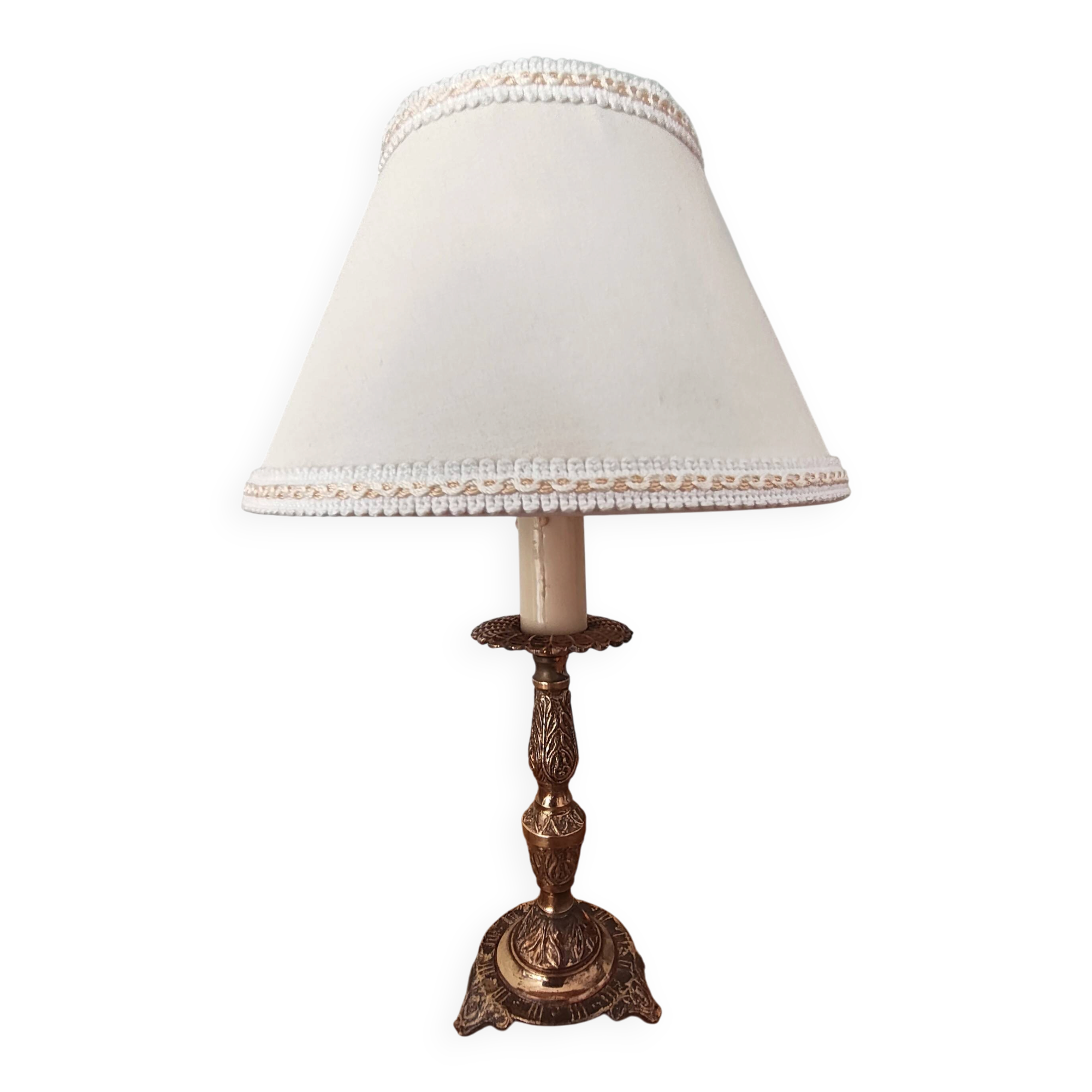 Art Deco lamp with a bronze base