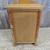 Ancienne armoire à poupée