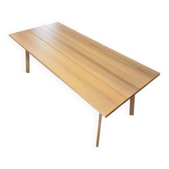 IKEA x HAY table model Ypperlig – Light wood – Scandinavian design