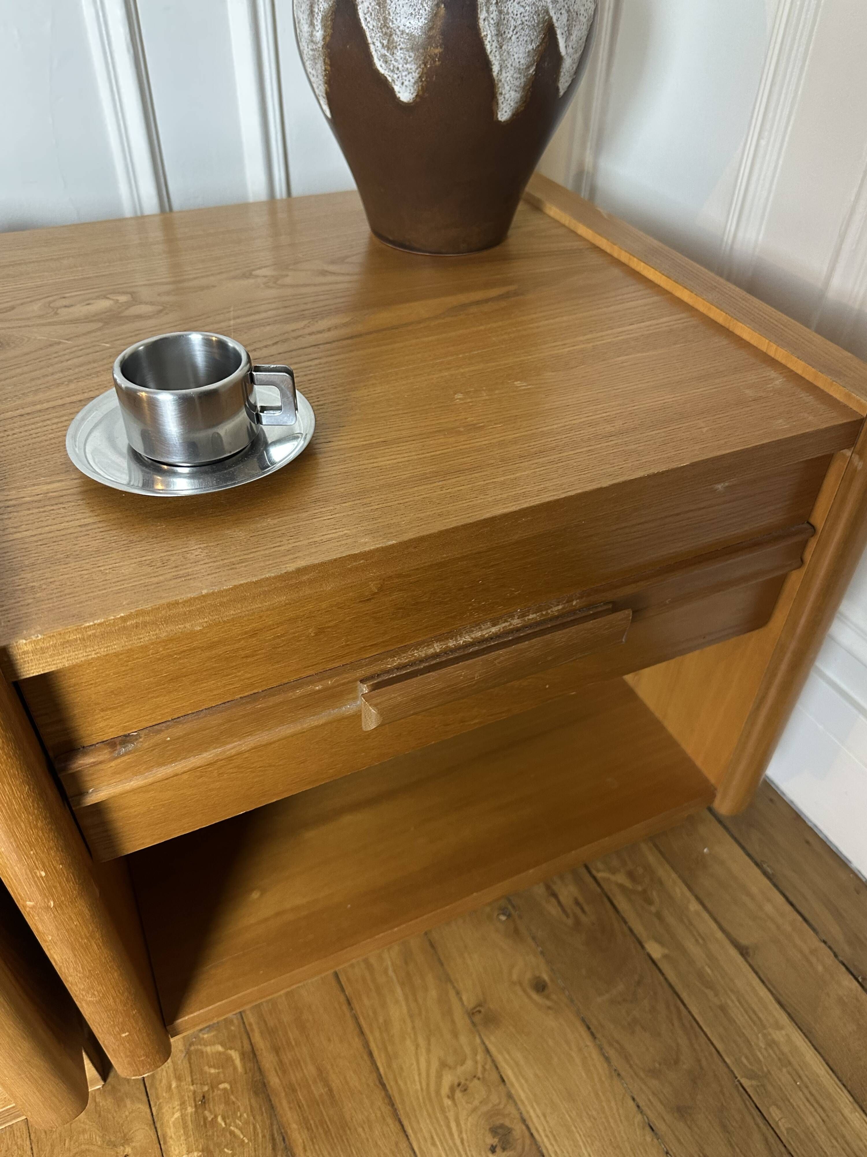 2 tables de chevet en orme Simat années 80