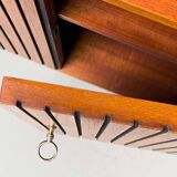 Buffet en teck du milieu du siècle, années 1960