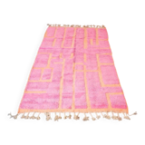 Traditional handmade Berber rug in pink, size 150 x 260 cm.
