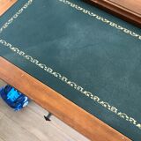 Bureau plat en placage d’acajou