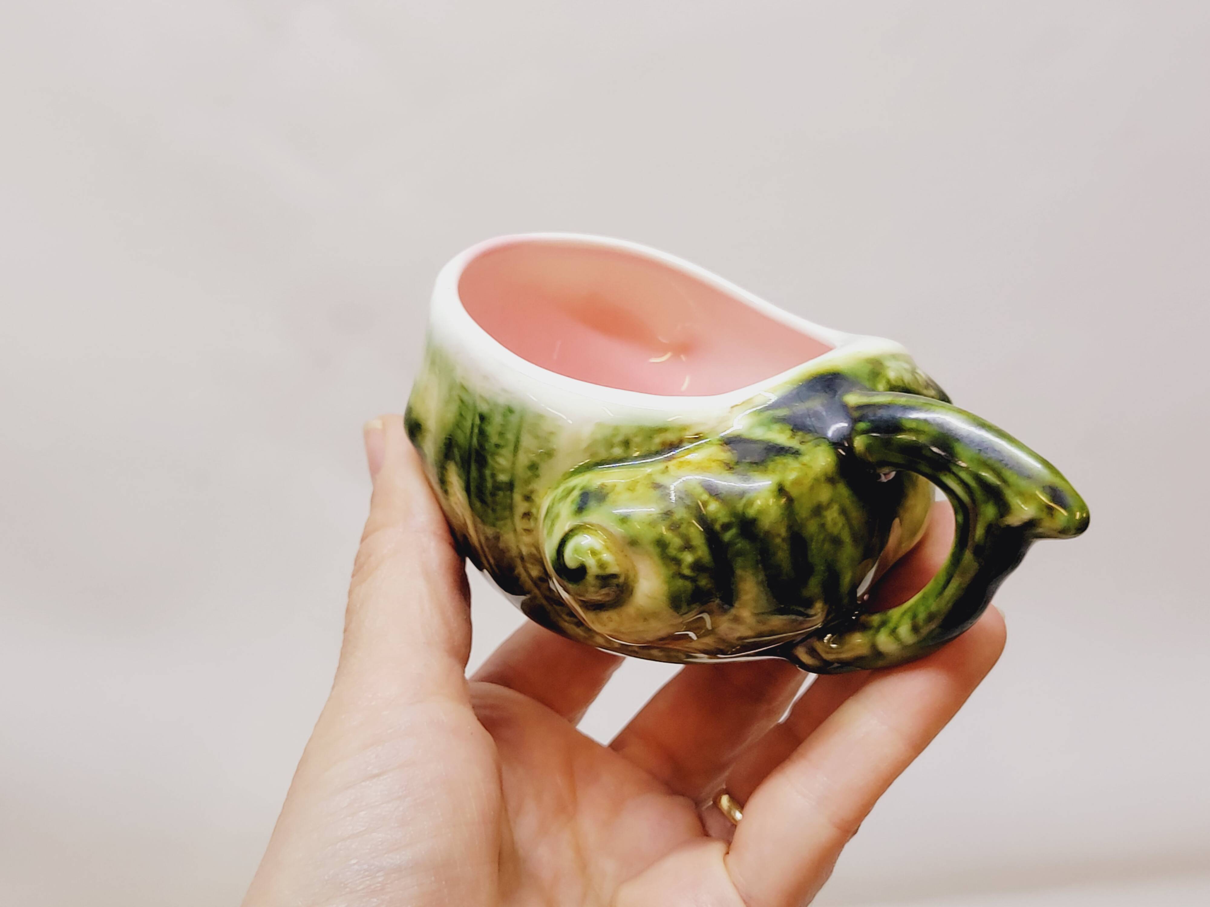 2 cups + 2 saucers in majolica slip ceramic zoomorphic snail shape