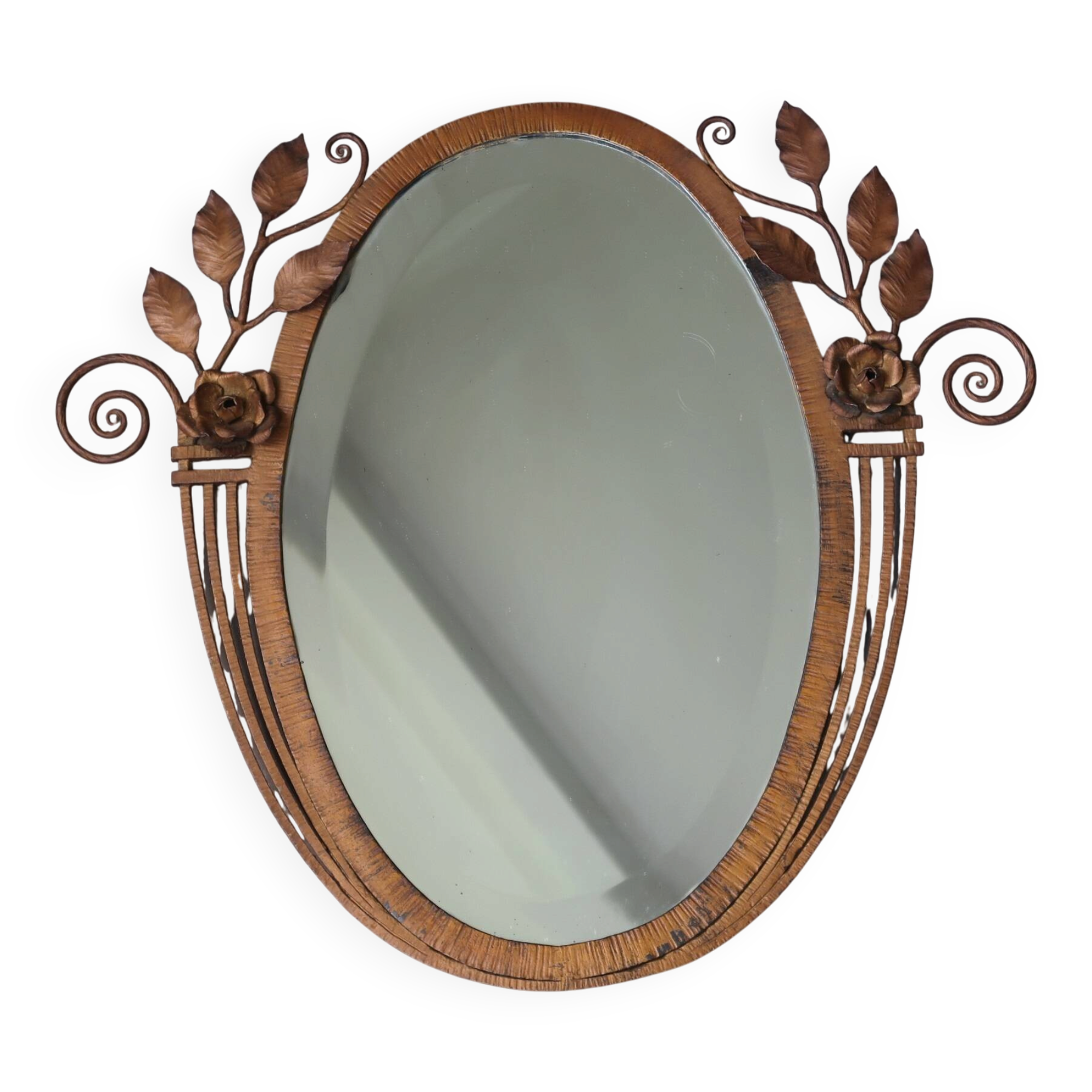 Art Deco mirror from the 1930s in hammered steel.