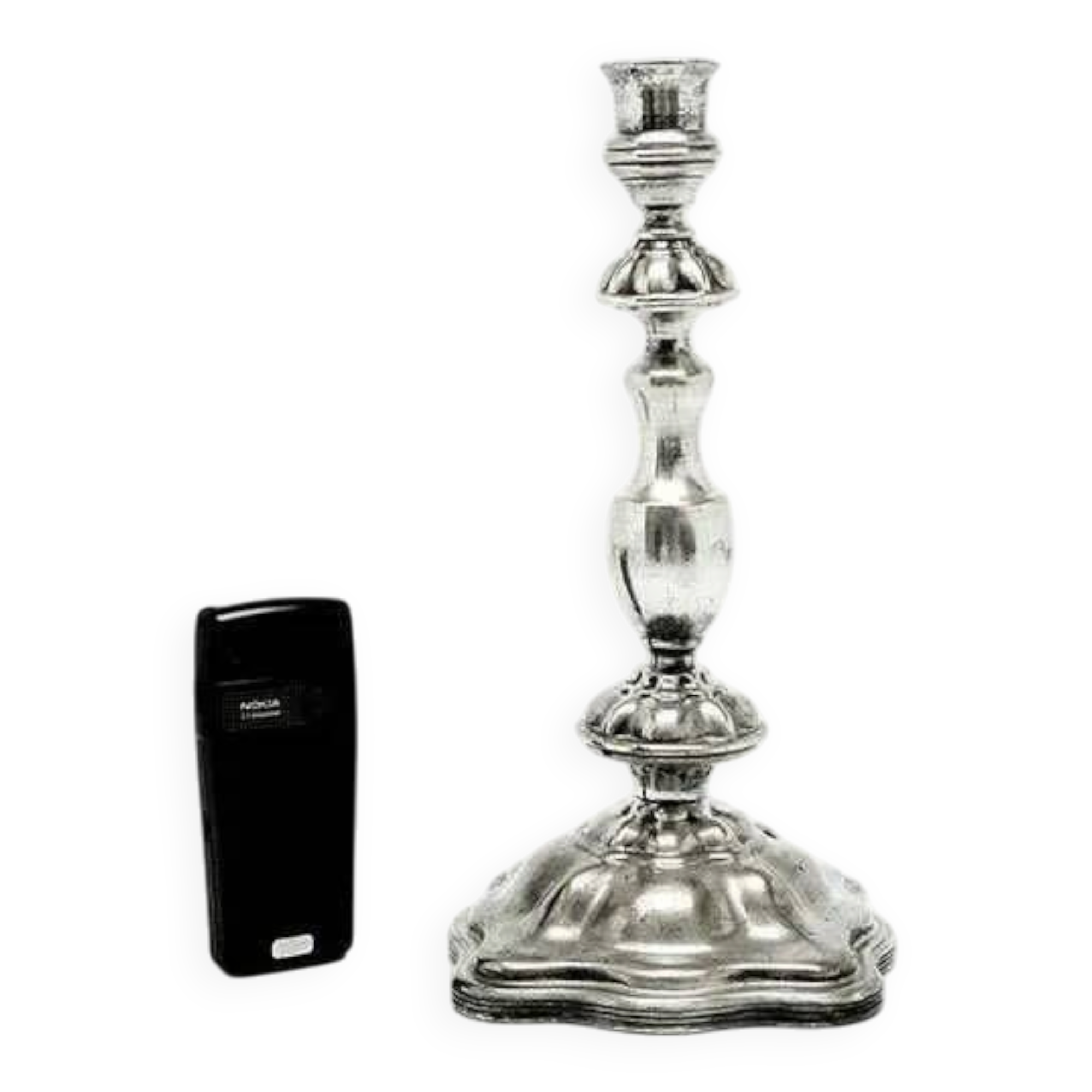 DA2 Fraget - neoclassical candlestick