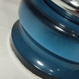 Lámpara de mesa metálica. España, 1960s.