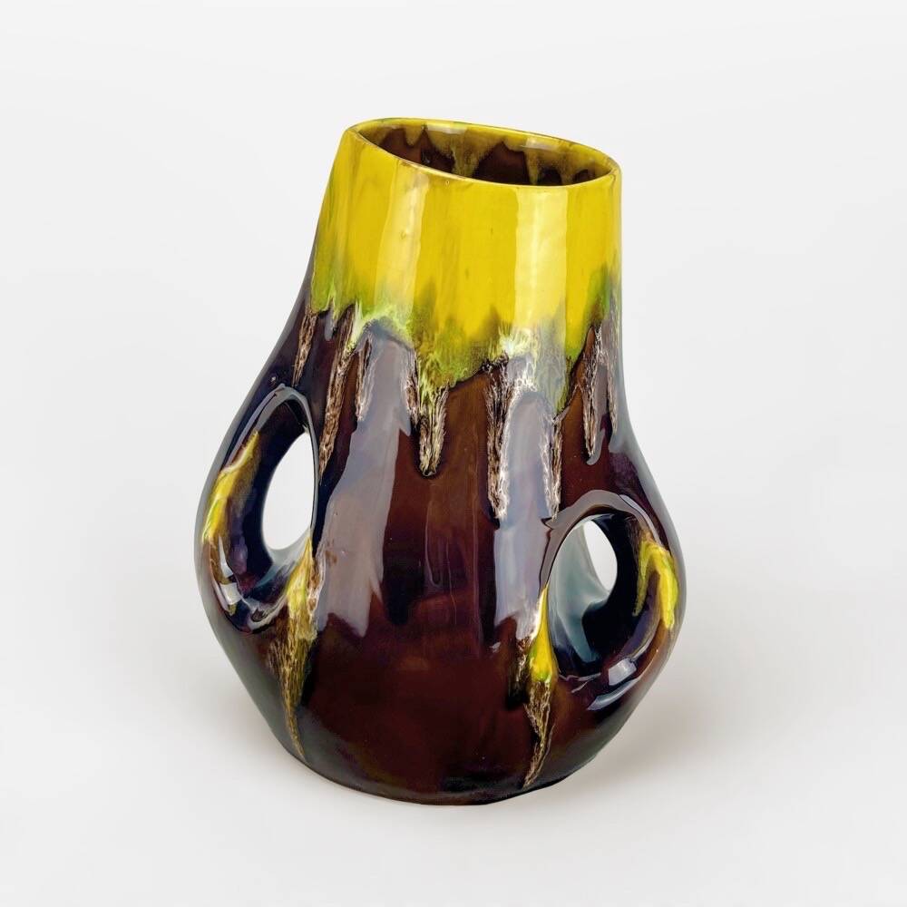 Vase with handle in glazed ceramic with vintage drips