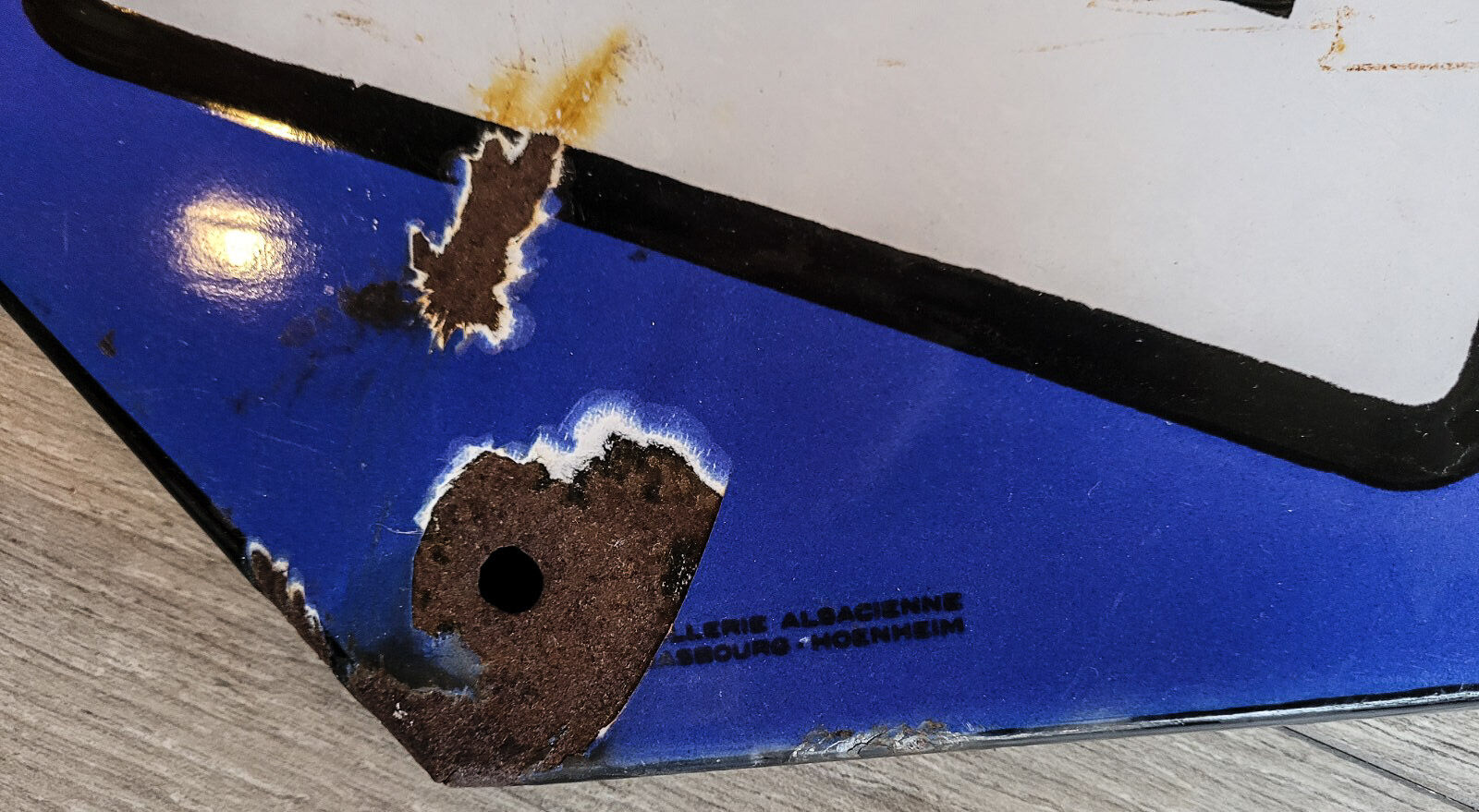 Enamelled plaque "mc cormick"