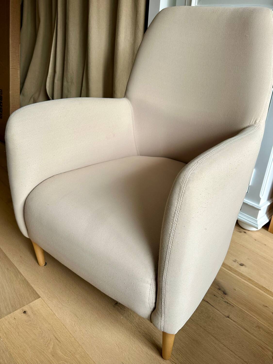 Habitat armchair. Antoine model.