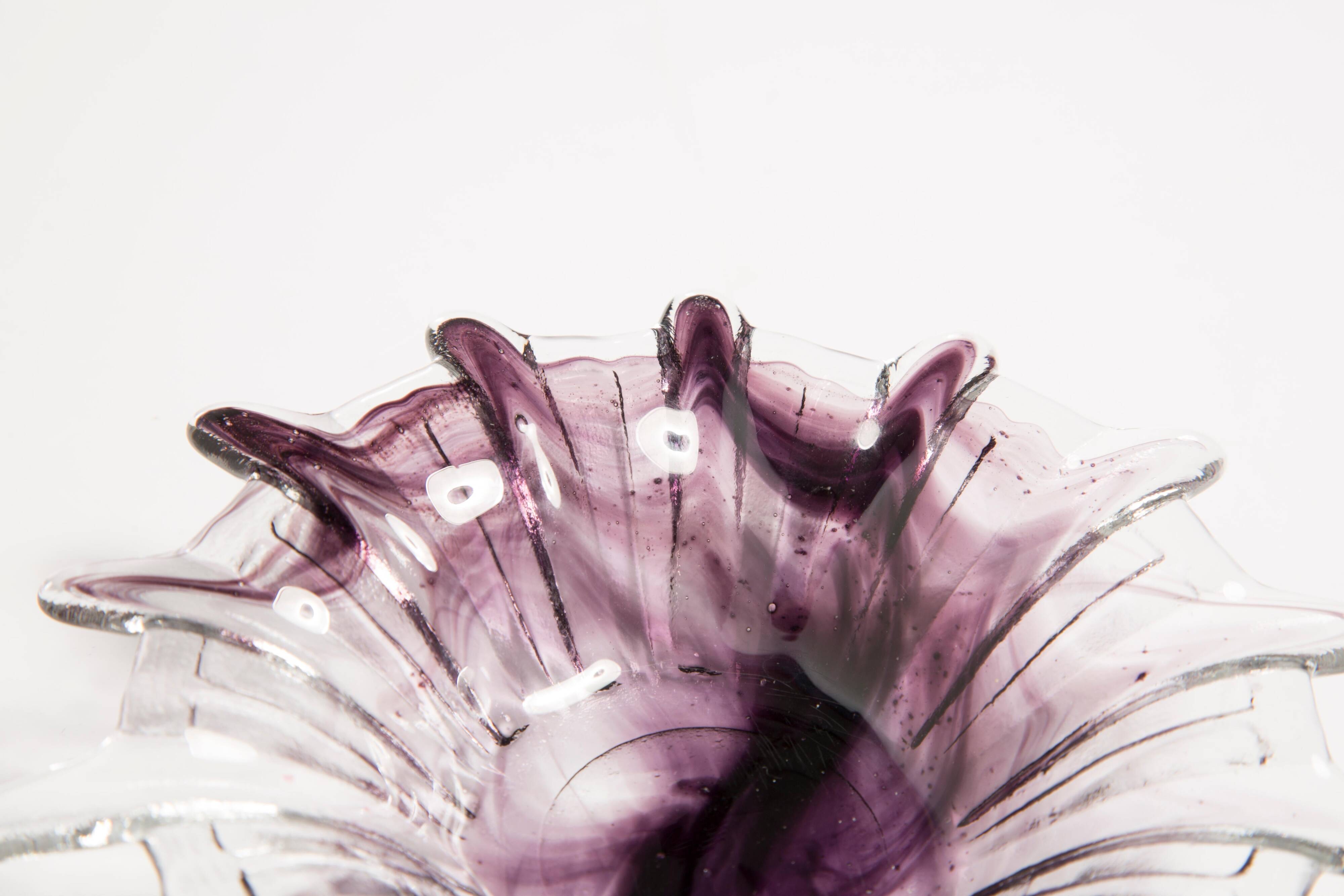 Pair of decorative plates/glasses in light purple vintage glass, Italy, 1960s