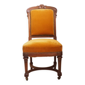 Chaise ancienne capitonnée Style Régence - Structure bois et rembourrage en crin –  Couleur moutarde